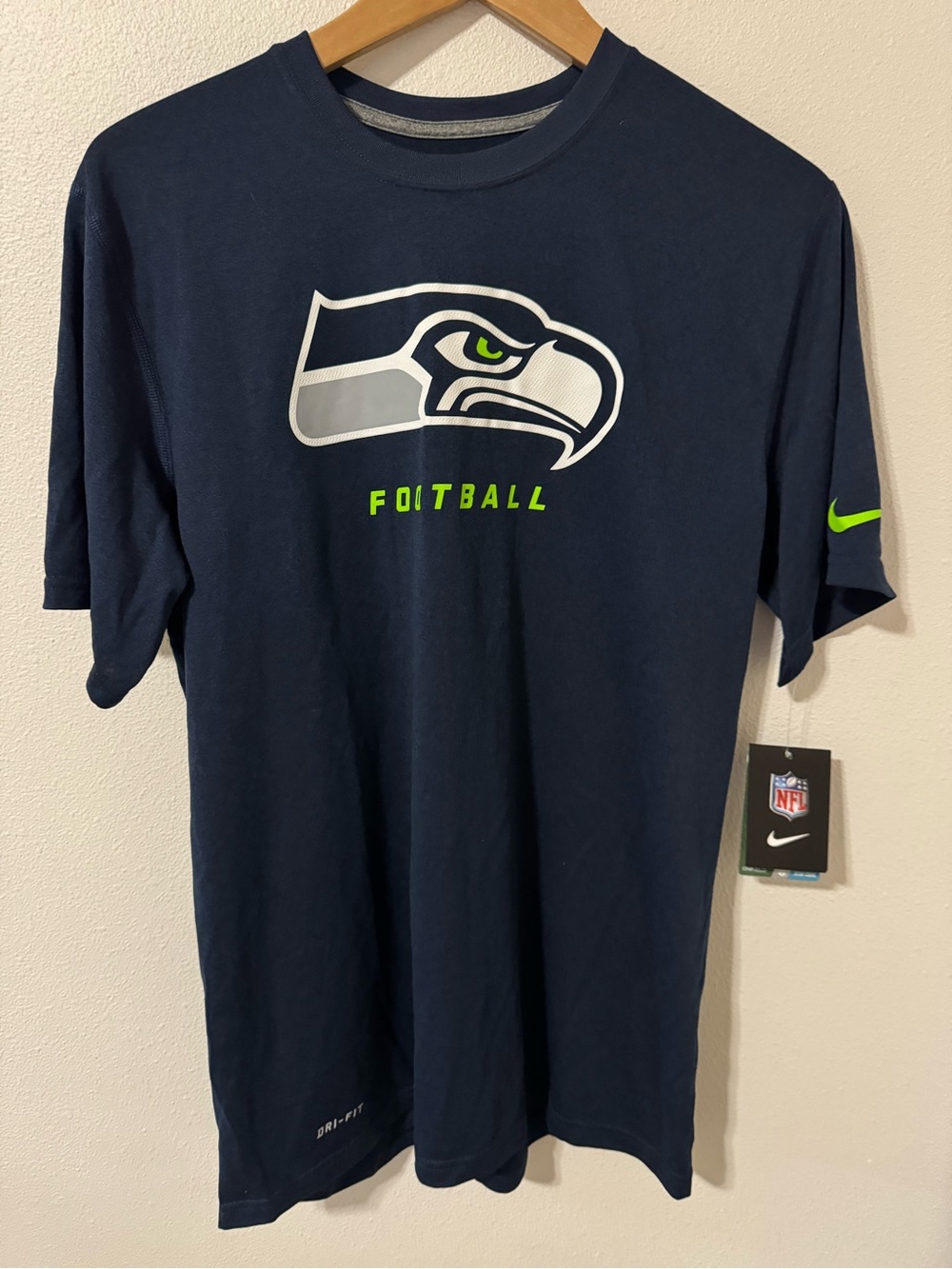 Seattle Seahawks Nike Dri-Fit Short Sleve Tee Navy NFL Football NWT-Medium